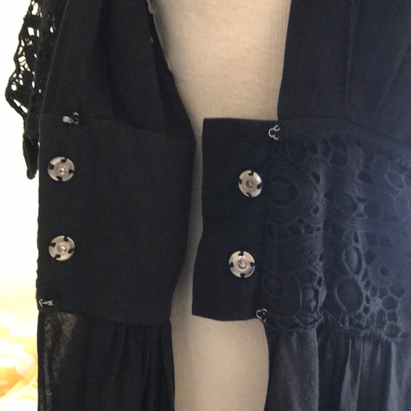 Dress - Picture 7 of 8